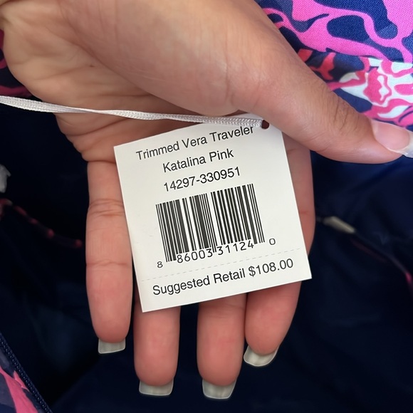 Jumbo Vera Bradley Pink/Purple Roses Weekender Tote - Picture 8 of 10